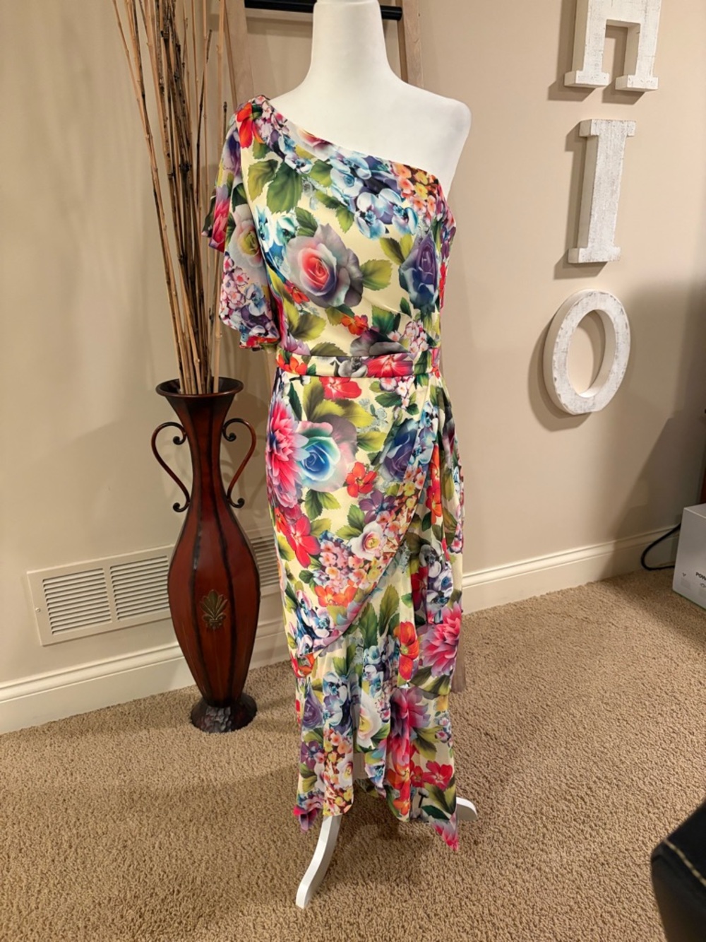 Betsy & Adam White and Pink Floral Dress